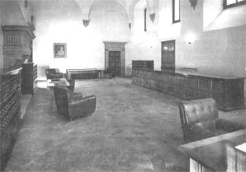 Interni della sede di Palazzo Strozzi al momento dell'inaugurazione (1940)